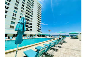 3725 S Ocean Dr APT 1223, Hollywood, FL 33019, Sold 04/05/22