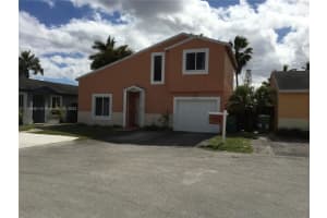 18858 NW 63rd Ct, Hialeah, FL 33015, Sold 04/15/22