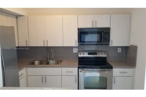 4705 NW 7th St Apt 302-7, Miami, FL 33126, Sold 03/28/22