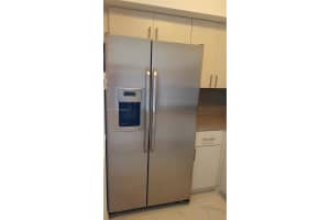 4705 NW 7th St Apt 302-7, Miami, FL 33126, Sold 03/28/22