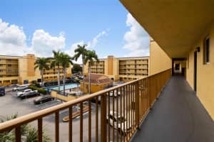 14931 SW 82nd Ln # 18-406, Miami, FL 33193, Sold 03/23/22