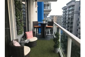 5085 NW 7th St APT 1001, Miami, FL 33126, Sold 05/26/22