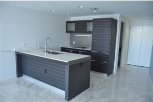 200 Biscayne Blvd Way APT 3705, Miami, FL 33131, Sold 03/15/22