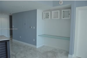 200 Biscayne Blvd Way APT 3705, Miami, FL 33131, Sold 03/15/22