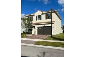 3825 NW 89th Wy, Coral Springs, FL 33065, Sold 05/03/22