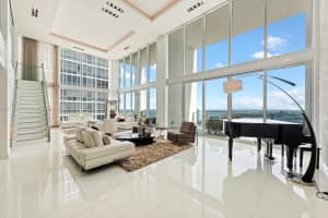 1040 Biscayne Blvd APT 4403, Miami, FL 33132, Sold 06/13/22