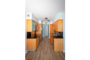 6365 Collins Ave APT 1102, Miami Beach, FL 33141, Sold 06/03/22
