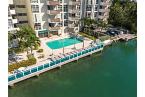 9800 W Bay Harbor Dr APT 503, Bay Harbor Islands, FL 33154, Sold 03/24/22