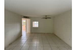 1301 NE 191st St F419, Miami, FL 33179, Sold 06/06/22