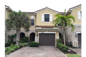 10193 Wellington Parc Dr, Wellington, FL 33449, Sold 03/31/22