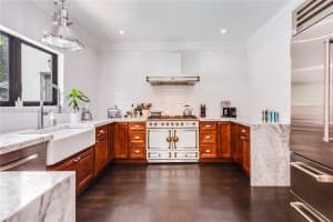 4430 Alton Rd, Miami Beach, FL 33140, Sold 03/31/22