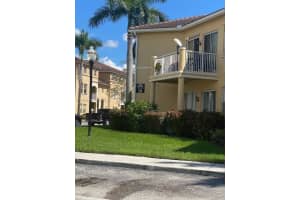4435 SW 160th Ave APT 102, Miramar, FL 33027, Sold 03/16/22