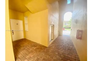 4435 SW 160th Ave APT 102, Miramar, FL 33027, Sold 03/16/22