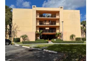 8600 SW 133rd Avenue Rd APT 418, Miami, FL 33183, Sold 03/25/22