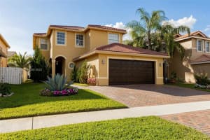 4346 SW 129th Way, Miramar, FL 33027, Sold 04/01/22
