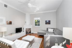 725 14th Pl APT 8, Miami Beach, FL 33139, Sold 03/21/22