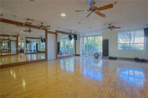 19501 W Country Club Dr APT 1910, Aventura, FL 33180, Sold 03/25/22