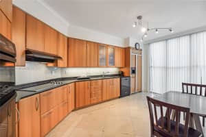 19111 Collins Ave APT 403, Sunny Isles Beach, FL 33160, Sold 05/19/22