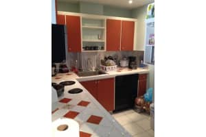 2829 Indian Creek Dr APT 303, Miami Beach, FL 33140, Sold 04/26/22