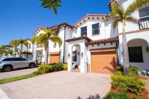 10273 NW 89th Terrace, Doral, FL 33178, Sold 03/21/22