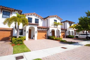 10273 NW 89th Terrace, Doral, FL 33178, Sold 03/21/22