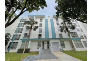 200 177th Dr APT 109, Sunny Isles Beach, FL 33160, Sold 03/30/22