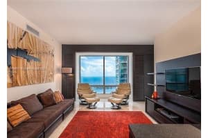 1425 Brickell Ave #53a, Miami, FL 33131, Sold 03/14/22