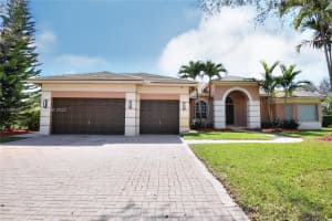 13886 SW 42nd St, Davie, FL 33330, Sold 06/10/22