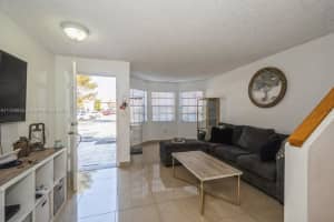15410 SW 74th Cir Ct APT 1306, Miami, FL 33193, Sold 03/21/22