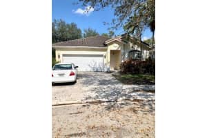2521 SW 88th Ave, Miramar, FL 33025, Sold 07/29/22