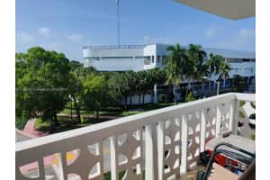 4141 Nautilus Dr #4g, Miami Beach, FL 33140, Sold 08/11/22