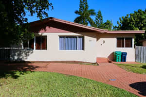 331 189th Terrace, Sunny Isles Beach, FL 33160, Sold 08/03/22