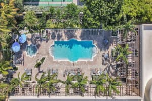 2001 N Ocean Blvd APT 305, Fort Lauderdale, FL 33305, Sold 05/02/22