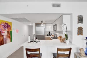 Brickell House, 1300 Brickell Bay Dr #1901, Miami, FL 33131, Sold 04/08/22