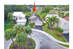 236 E Bayridge Dr, Weston, FL 33326, Sold 04/22/22