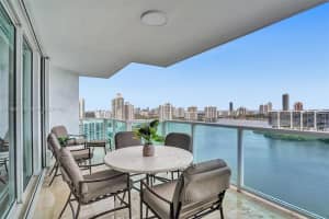3201 NE 183rd St, Aventura, FL 33160, Sold 04/15/22