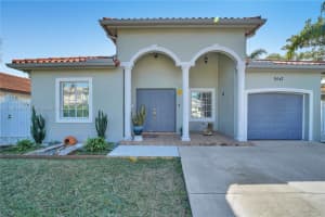 8642 SW 207th Terrace, Cutler Bay, FL 33189, Sold 04/19/22