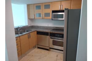 2101 Brickell Ave APT 1608, Miami, FL 33129, Sold 04/22/22
