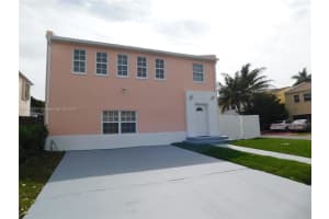12140 SW 271st St, Homestead, FL 33032, Sold 03/24/22