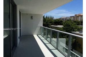 1025 92nd St #405, Bay Harbor Islands, FL 33154, Sold 04/28/22