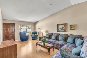 11250 SW 59th Ct, Cooper City, FL 33330, Sold 04/01/22