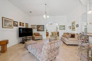 18744 SW 76th Ct, Cutler Bay, FL 33157, Sold 06/10/22