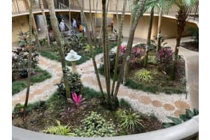 8065 SW 107th Ave APT 215, Miami, FL 33173, Sold 04/20/22