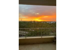 703 Crandon Blvd APT 504, Key Biscayne, FL 33149, Sold 04/14/22