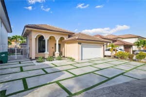 15567 SW 32nd Terrace, Miami, FL 33185, Sold 05/09/22