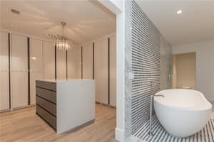 788 NE 23rd St #3701, Miami, FL 33137, Sold 10/24/22