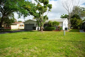 3821 NW 108th Dr, Coral Springs, FL 33065, Sold 03/25/22
