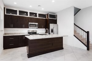 1740 NW 124th Pl, Pembroke Pines, FL 33028, Sold 03/25/22