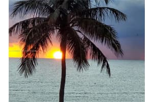 17555 Collins Ave APT 307, Sunny Isles Beach, FL 33160, Sold 05/11/22