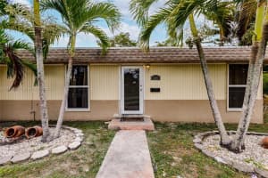 7207 NW 80 St, Tamarac, FL 33321, Sold 04/13/22